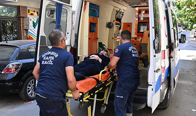 Büyükşehir’den Yurttaşlara Hasta Nakil Ambulansı Hizmeti