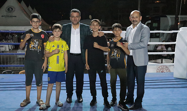 Muay Thai Turnuvası Nefes Kesti