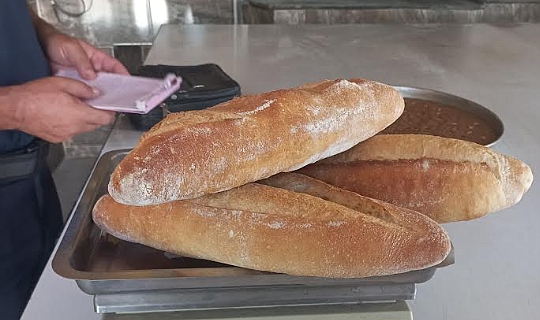 Salihli Belediyesi Fırınlarda Gramaj ve Hijyen Denetimi Gerçekleştirdi
