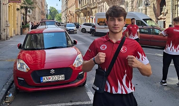Hüseyin Emre Yıldırım Dünya Üçüncüsü Oldu