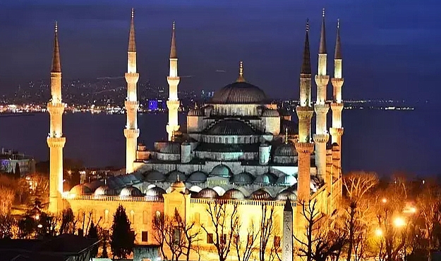 Peygamber Efendimizin Doğumunun Anlamı ve Manevi Önemi