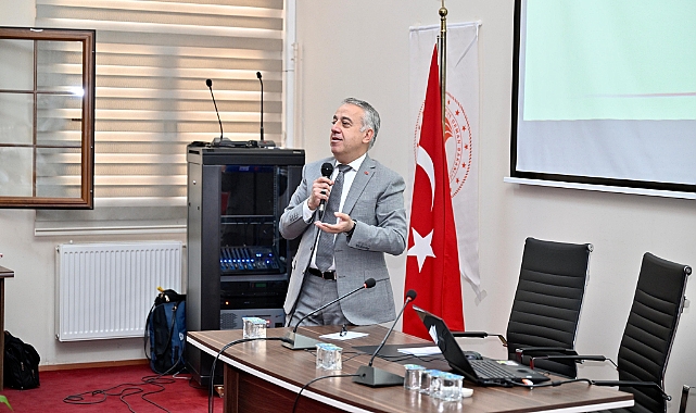 Tire ve Bayındır'da Üreticilere Yeni Destekleme Modeli ve Sözleşmeli Üretim Anlatıldı