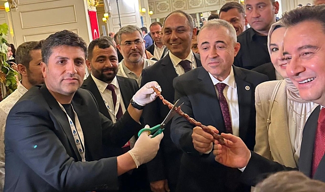 DEVA Partisi 2. Olağan Büyük Kongresi’nde Çoşkulu katılım