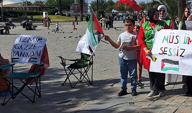 İzmirlilerden Filistinli Çocuklara Anlamlı Destek: Minik Eller Gazze İçin Çizdi
