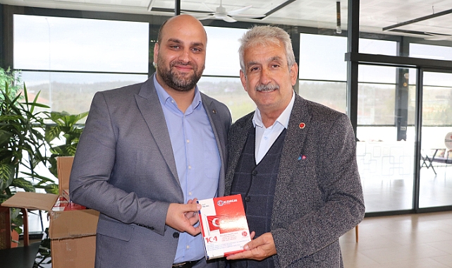 MHP Havza İlçe Başkanlığından Muhtarlara Anlamlı Hediye