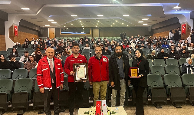 Samsun Üniversitesi'ne Türk Kızılay'dan Bronz Madalya