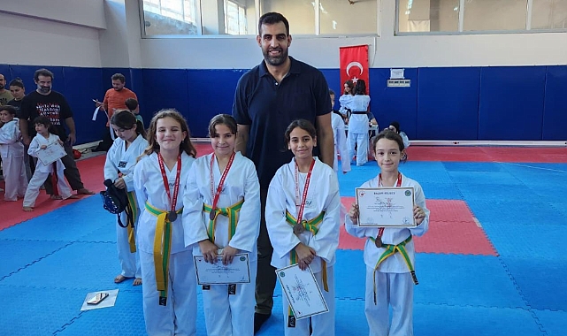 Taekwondo Dönem Kuşak Sınavı: Genç Sporculara Madalya Takdimi
