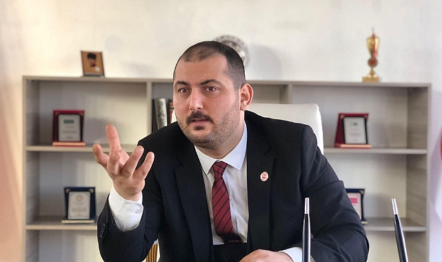 Ahmet Sevim: Eczacı Kalfası Özgür Özel, Teröristlerin Koltuk Sevdası İçin İnsanları Sokağa Döküyor!