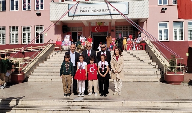 Bafra İsmet İnönü İlkokulu'nda Cumhuriyet Bayramı Coşkusu