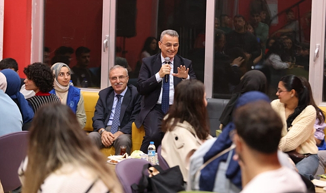 Başkan İhsan Kurnaz, Üniversite Öğrencileriyle Bir Araya Geldi