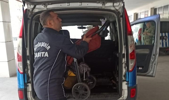 Büyükşehir’in Zabıta Ekiplerinden Küçük Çocuğa Hızlı Müdahale
