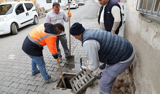 Edremit Belediyesi Yağışlara Karşı Önlemlerini Sıkılaştırıyor