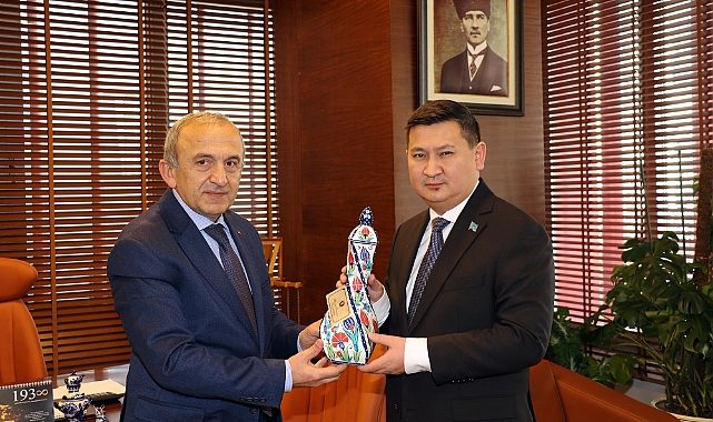 Kazakistan Heyetinden Manisa TSO'ya Ziyaret