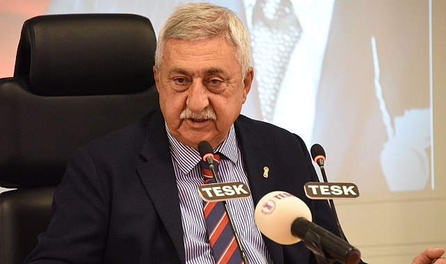 Palandöken: Gıda Konusunda Kamuoyunu Panik Havasına Sürüklememeliyiz