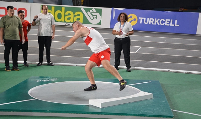 Canikli Sporcu Ali Topaloğlu Madalyaları Topladı