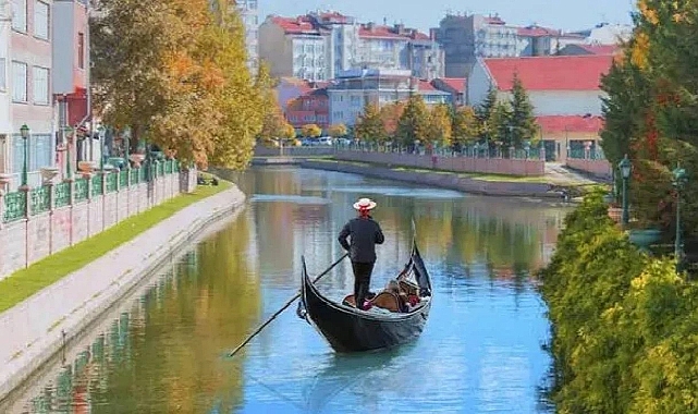 Eskişehir'de Gezilecek Yerler Neresi? Popüler Eskişehir Gezi Rotası