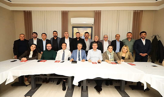 Koç: CHP İktidarına Emin Adımlarla Yürüyoruz