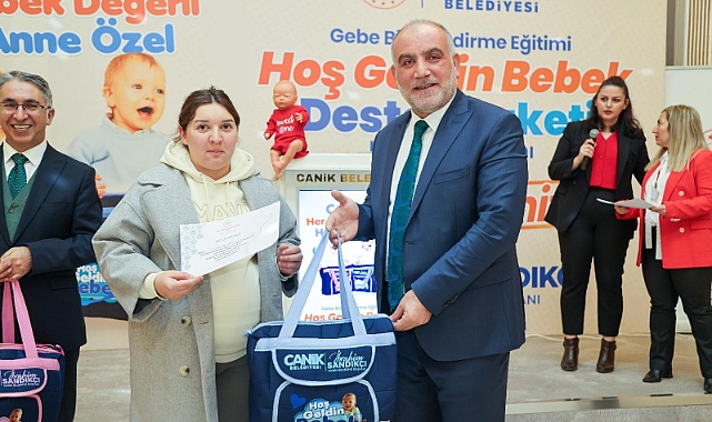 Canik Belediyesi’nden Anne Adaylarına Bebek Destek Paketi