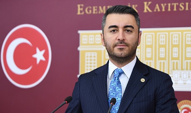 Cem Avşar’dan Yeni Yıl Mesajı: '2025 Umutların Yılı Olsun'