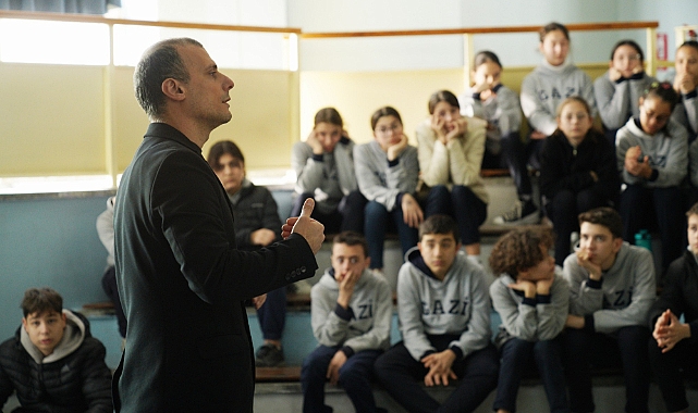 ALİAĞA BELEDİYESİ’NDEN ÖĞRENCİLERE SIFIR ATIK SEMİNERİ