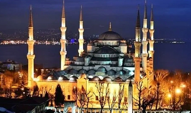 Berat Kandili Dualarla İdrak Edildi