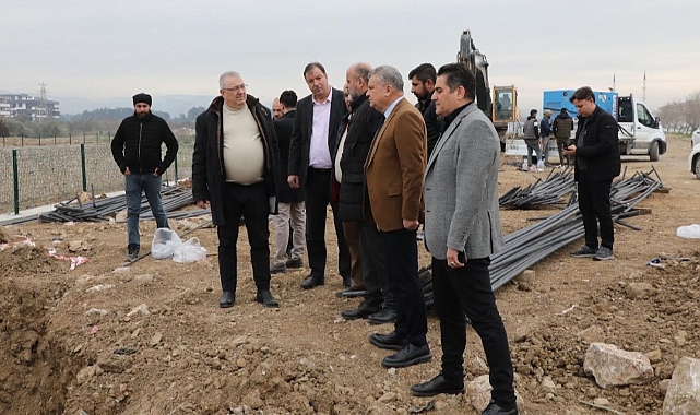 Edremit Çayı Üzerinde Yeni Köprü Hızla İnşa Ediliyor