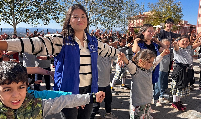 Gönüllü Gençler, Kırsal Bölgelerdeki Çocuklarla Buluştu