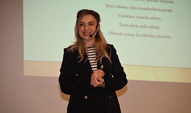 Manisa Büyükşehir Belediyesi Personeline 'Öfke Kontrolü’ Eğitimi