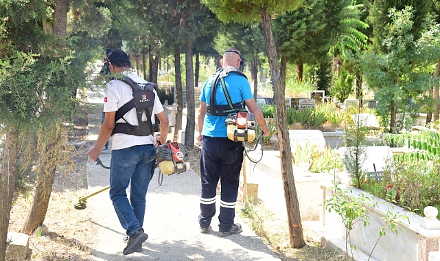 Manisa’da Mezarlık Bakımları Kesintisiz Devam Ediyor