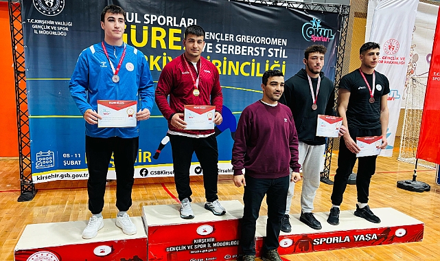Manisalı güreşçiler, Türkiye’nin zirvesinde!