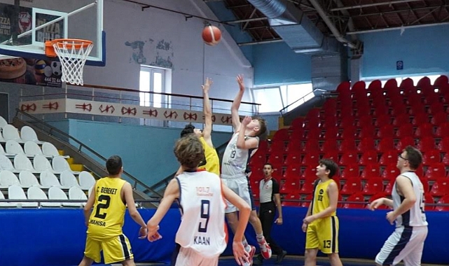 U14 Erkekler Basketbol Bölge Şampiyonası Manisa’da Başladı