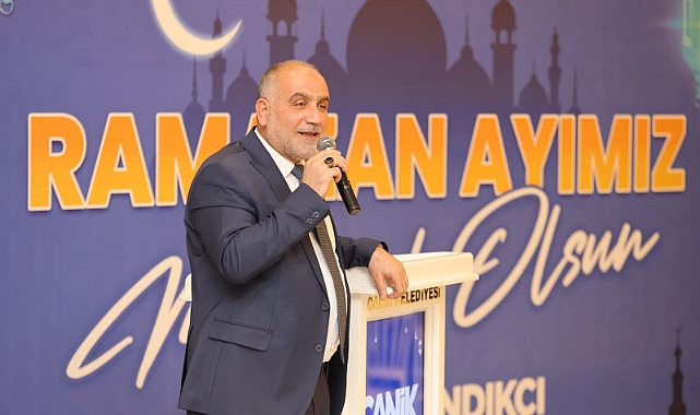 Başkan İbrahim Sandıkçı, Belediye Personeliyle İftarda Buluştu