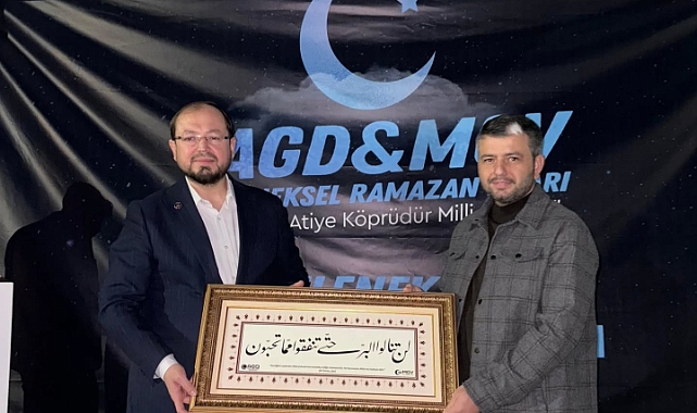 İzmir AGD'nin Geleneksel İftarında Gazze ve Doğu Türkistan İçin Dualar