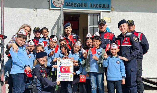 Jandarma İlkokul Öğrencileri İle Bir Araya Geldi
