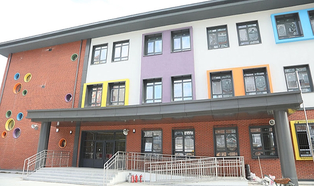 Kâğıthane’de Çocuklar İçin 17 Branşta Eğitim Fırsatı