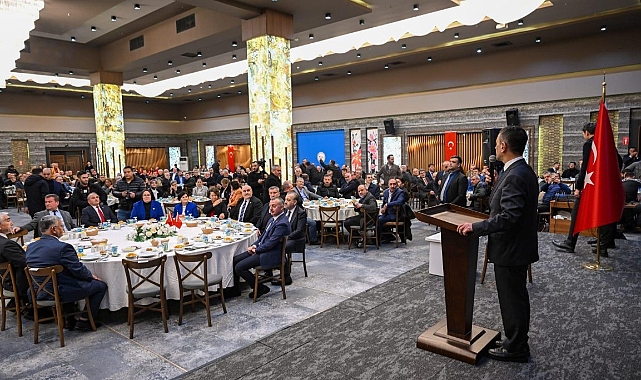 Kocaeli’de Muhtarlar İftar Sofrasında Bir Araya Geldi