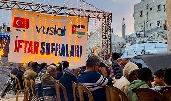 Vuslat Derneği Ramazan Boyunca Gazze’de İftar Sofraları Kuruyor