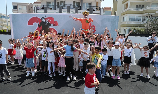 Aliağa’da 23 Nisan Çocuk Bayramı Coşkuyla Kutlandı