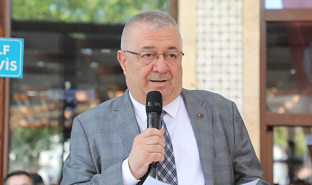 Başkan Ertaş Altınoluk’ta Vatandaşlarla Buluştu