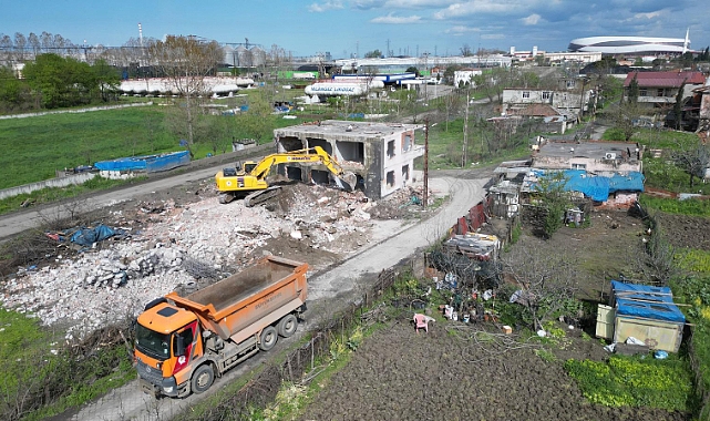 Büyükşehir ile şehrin ulaşım altyapısı güçleniyor