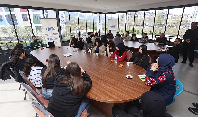 Canik’te Bağımlılıkla Mücadele Semineri Düzenlendi