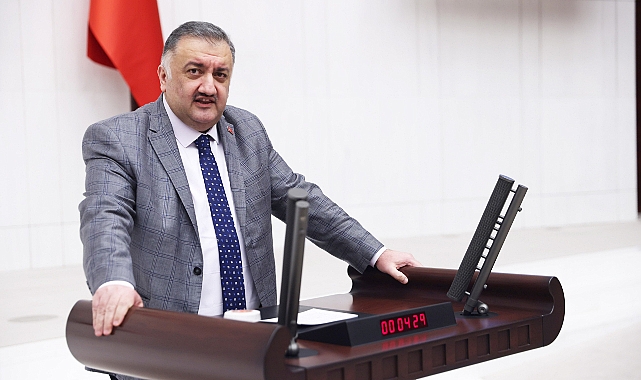 Emekliye Zam mı, Sabır mı? “Açlığa Makyaj Yapılamaz!”
