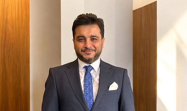 İş Dünyası Temkinli: 'Tünelin Ucundaki Işık mı, Yeni Bir Tünel mi?'