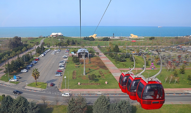 Samsun'da Yenilenen Teleferiğe Yoğun İlgi