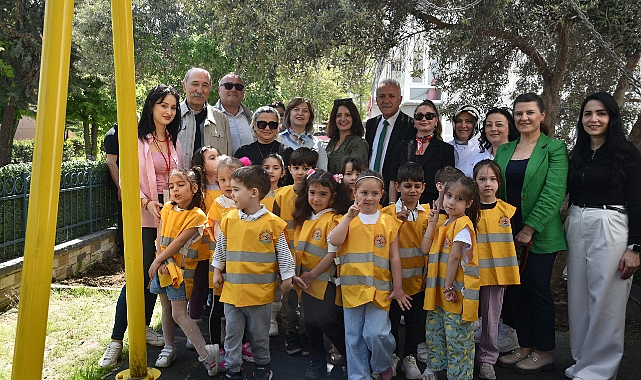 Ataçocuklu minikler toprakla buluştu, çiftçiliği öğrendi