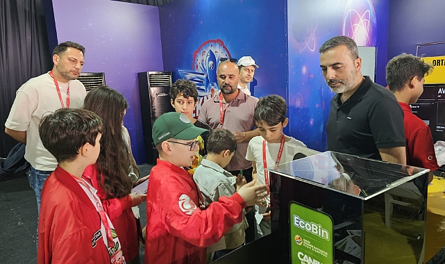 Canik’li Öğrenciler TEKNOFEST KKTC'de ‘En İyi Sunum’ Ödülünü Aldı