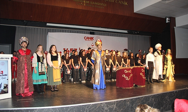 Canik'te İstanbul'un Fethi Coşkuyla Kutlandı