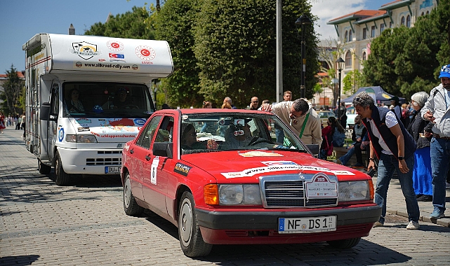 Doğu-Batı Dostluk ve İpek Yolu Rallisi 19. Kez İstanbul’dan Start Aldı