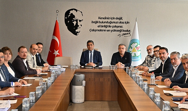 Manisa Büyükşehir Belediyesi’nde Yeni Encümen Üyeleriyle İlk Toplantı Yapıldı