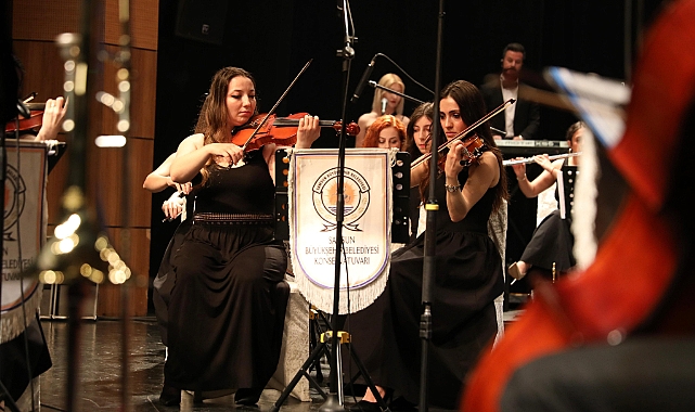 Samsun Kent Orkestrası İlk Konseriyle Ayakta Alkışlandı